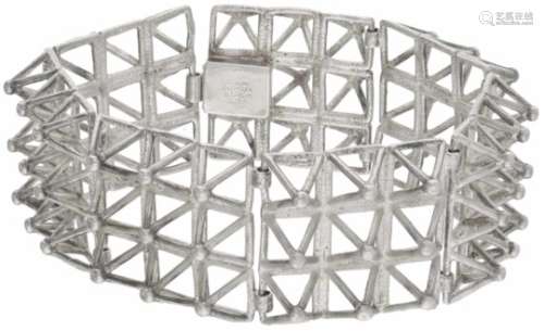 Design armband zilver - 925/1000.Niels Erik Sterling zilver, Denemarken. L: 19 cm. Gewicht: 43,4