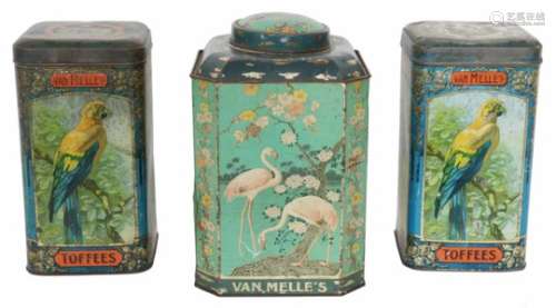 Een lot van drie oude blikken w.o. van van Melle's.A lot consisting of three old tins including