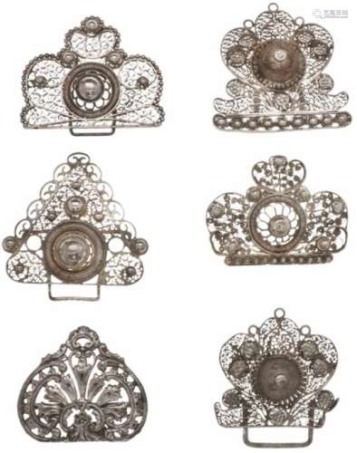 Lot antieke gespen zilver - 835/1000.Diverse afmetingen. Gewicht: 109,9 gram.Lot of antique