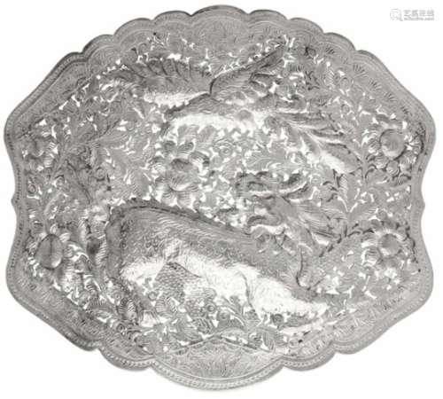Oosterse gesp zilver - 925/1000.Fijn bewerkt. LxB: 8,5 x 9,7 cm. Gewicht: 43,1 gram.Oriental