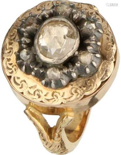Antieke ring geelgoud, ca. 0.50 ct. diamant - 14 kt. en 925/1000.7 Roos geslepen diamanten (1x ca.