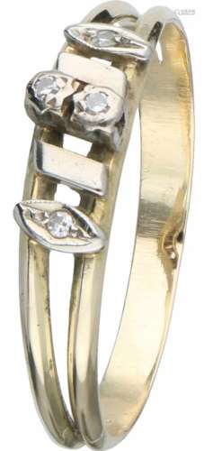 Ring bicolor goud, ca. 0.02 ct. diamant - 14 kt.4 Single cut geslepen diamanten (ca. 0.005 ct.).