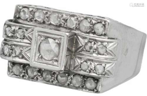 Tank ring witgoud, diamant - 18 kt.21 Roos geslepen diamanten (1x doorsnede ca. 3 mm en 20x ca. 1