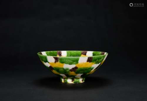 Qing-A Tri-Color Glaze Bowl âwith Markâ