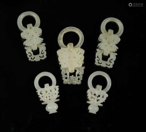 Qing - A Two Pair And One White Jade Carved Earring