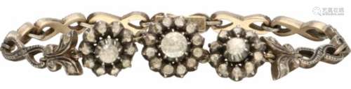 Antieke armband bicolor goud, ca. 0.45 ct. diamant - 14 kt.Met veiligheidsachtje. 52 Roos geslepen