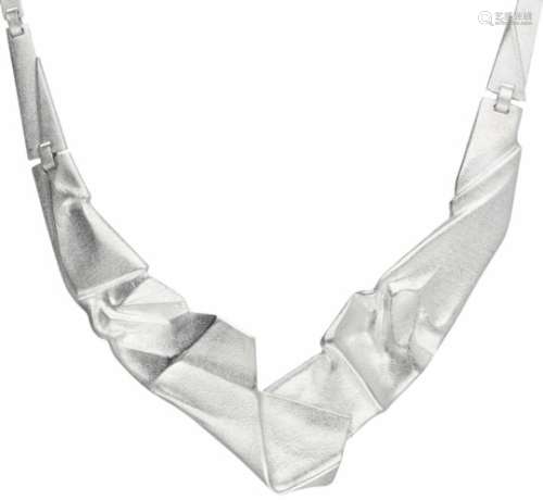 Lapponia 'Origami' design collier zilver - 925/1000.Designer Zoltan Popovits. Certificaat. L: 44 cm.