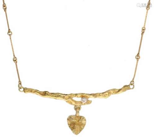 Lapponia design collier met hartvormige hanger geelgoud, ca. 0.01 ct. diamant - 14 kt.Designer Björn