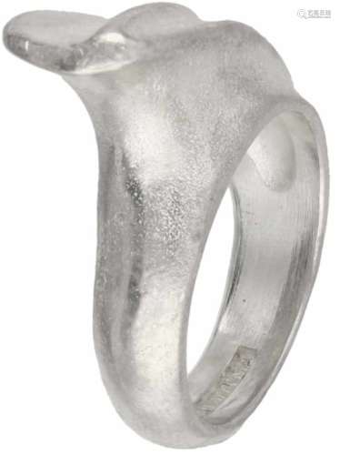 Lapponia design ring zilver - 925/1000.Designer Björn Weckström. Ringmaat: 17,25 mm. Gewicht: 10,6
