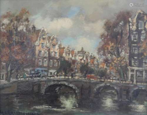 H.C. Kranenburg (1917 - 1987). Gezicht op een gracht te Amsterdam. Olieverf op doek. Gesigneerd