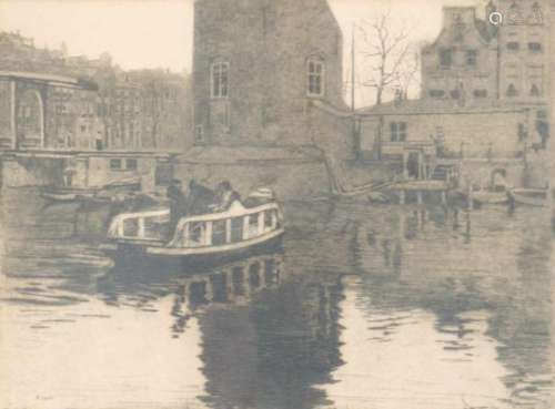 Willem Witsen (1860-1923).Grachtgezicht te Amsterdam. Ets en aquatint. Gesigneerd in de plaat