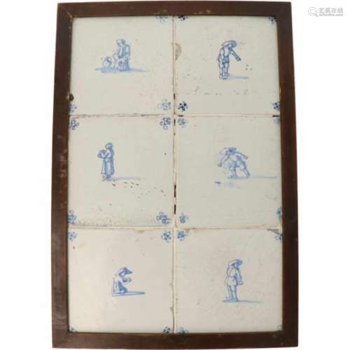 Een set van 6 ingelijste tegels. 18e/19e eeuw.Met afbeeldingen van kinderspellen.A set of framed