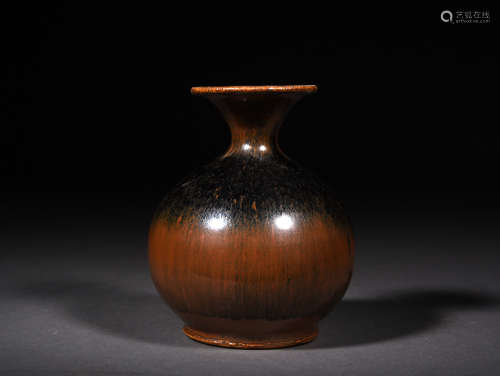 A JIANWARE HARE’S FUR VASE, SUNG DYNASTY