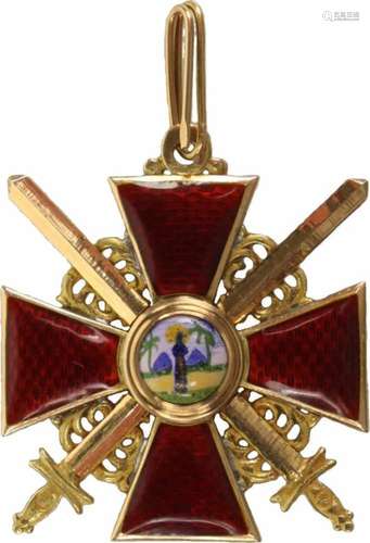 St. Anna-Orden,Kreuz 3. Klasse mit Schwertern. Kreuz Gold emailliert, 35mm, fein gemaltes Medaillon,