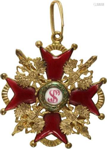 St. Stanislaus-Orden,Kreuz 3. Klasse mit Schwertern. Kreuz Bronze vergoldet und emailliert, 38mm.