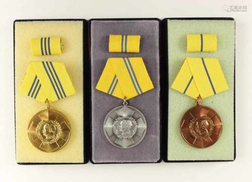 Blücher-Medaille für Tapferkeit,in Gold, Silber und Bronze, gestiftet 1968. Medaille in Gold