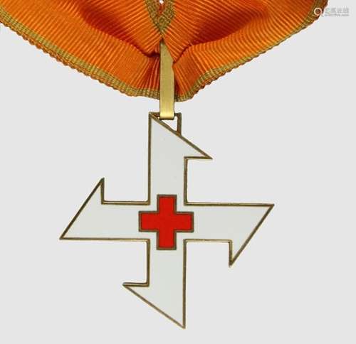 Kreuz der Königin Maria,Sanitätsorden, Kreuz 1. Klasse. Kreuz Silber vergoldet und emailliert,