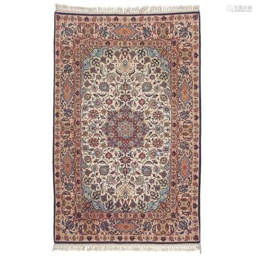 Isfehan Silk Rug