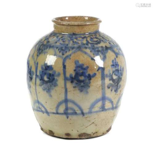 vaso in ceramica orientale sec.XVIII cm.x h.
