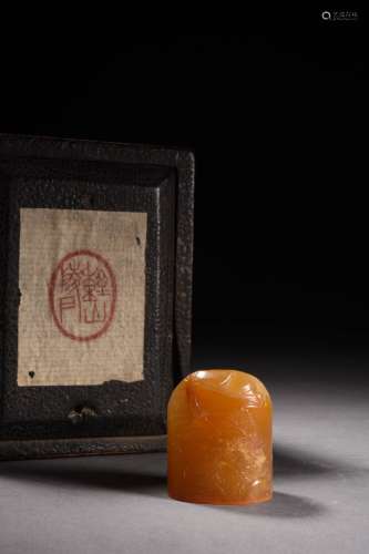 A FINE CARVED TIANHUANG SEAL,18TH CENTURY