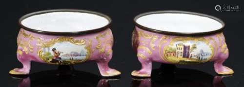 A PAIR OF 18TH CENTURY ENGLISH STYLE ENAMEL SALT CELLARS, FRENCH, LATE 19TH C painted with panels of