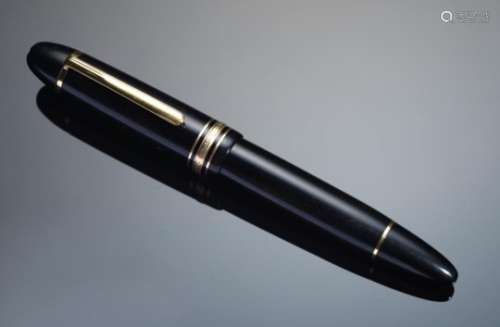 A MONT BLANC FOUNTAIN PEN, MEISTERSTUCK NO 149 with gold 4810 nib++In good second hand condition,