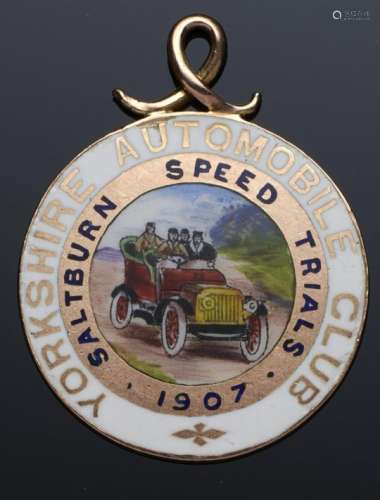 VETERAN MOTORING. A RARE 9CT GOLD AND ENAMEL YORKSHIRE AUTOMOBILE CLUB SALTBURN SPEED TRIALS 1907