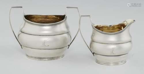 A GEORGE III SILVER CREAM JUG AND SUGAR BOWL crested, bowl 11.5cm h, by Robert & David Hennell,