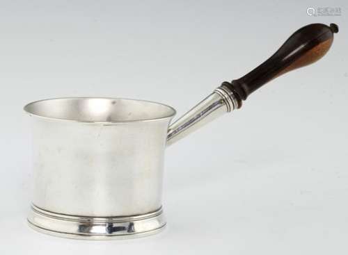 A GEORGE III SILVER SAUCEPAN with flared rim and lignum vitae handle, bowl 6.7cm h, by Walter Brind,