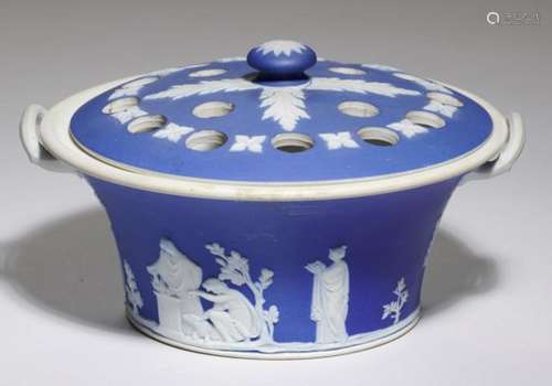 A WEDGWOOD DARK BLUE JASPER DIP BOUGH POT AND GRID COVER, SECOND HALF 19TH C 17cm over handles,