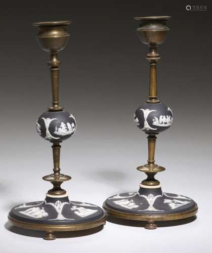 A PAIR OF WEDGWOOD BLACK JASPER DIP AND BRASS CANDLESTICKS, C1880 21cm h++No damage or restoration