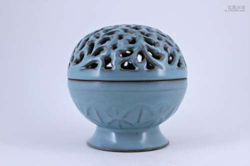 Ruyao Porcelain Incense Burner Song Period