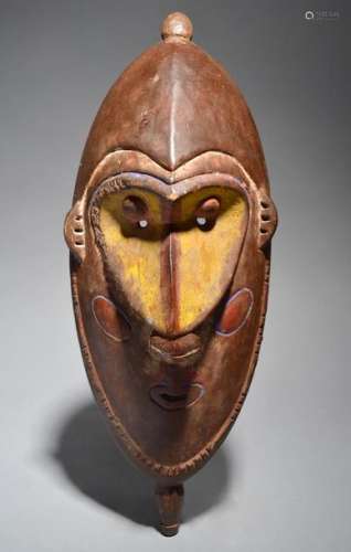 A Papua New Guinea mask Melanesia with pigment dec…