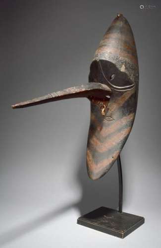 A Yamburai Parak Mosquito mask Delta Sepik, Papua …