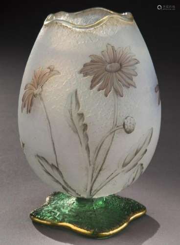 Daum Nancy French cameo glass vase