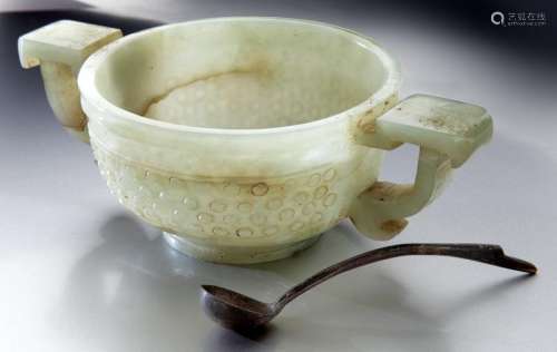 Chinese Ming carved jade cup,