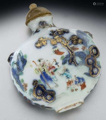 Chinese Qing blue famille rose porcelain snuff