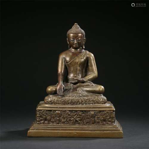 CHINESE BRONZE SEATED BUDDHA