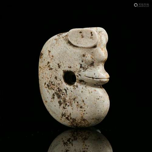 CHINESE CHICKEN BONE WHITE PIG DRAGON PENDANT