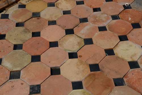 Carreaux de terre cuite octogonale nuancé rose rou…