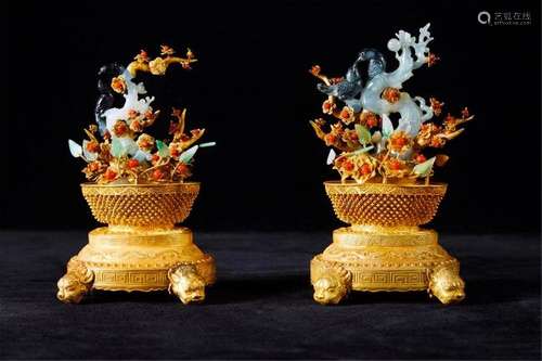 PAIR OF CHINESE GEM STONE JADE BENSAI IN PURE GOLD