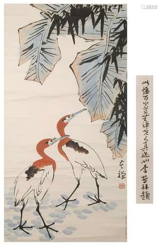 CHINESE SCROLL PAINTING OF BIRD UNDER LEAF