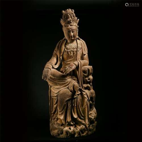 CHINESE WOOD CRAVED SEATED GUANYIN