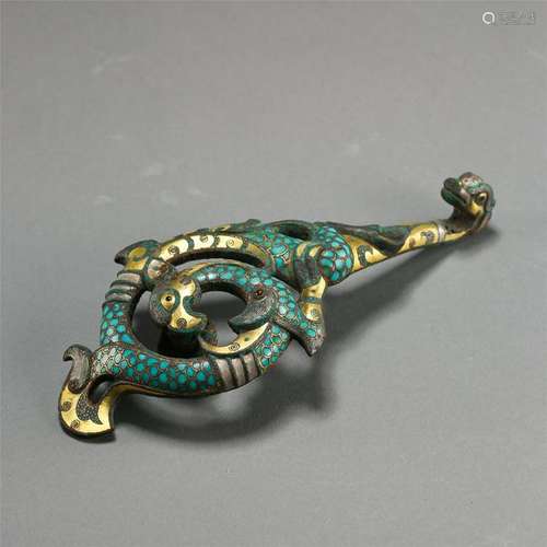 CHINESE TURQUOISE GOLD INLAID BRONZE DARGON BELT HOOK