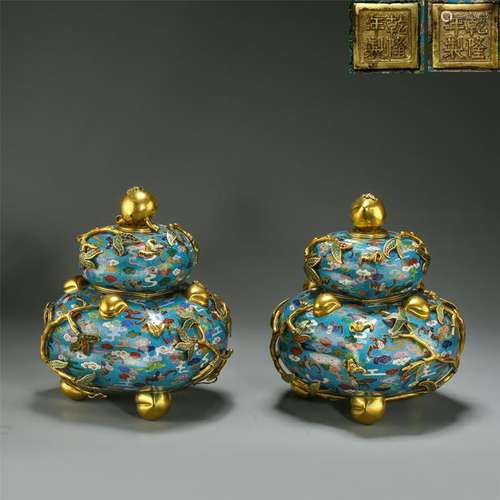 PAIR OF CHINESE CLOISONNE DOUBLE GOURD VASES