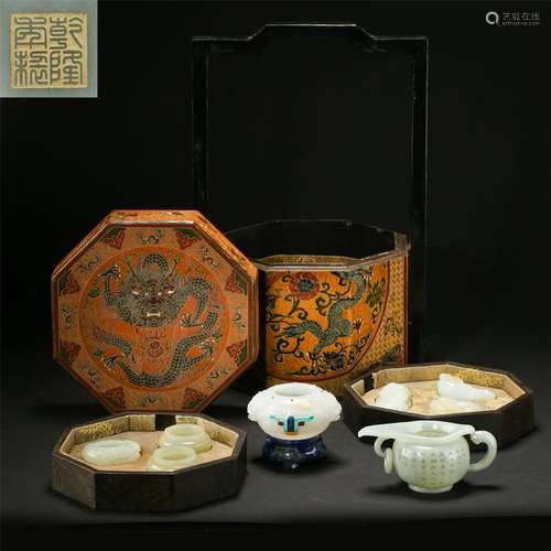 CHINESE WHITE JADE TEA POT SET IN LACQUER CASE