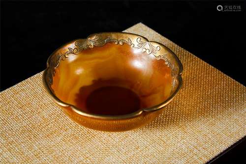 CHINESE GILT SILVER DECOR AGATE BOWL