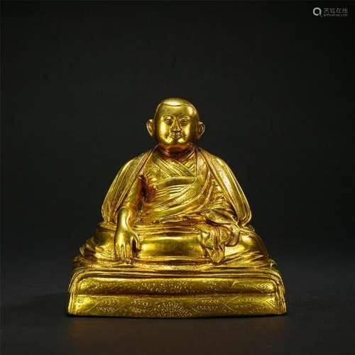 TIBETAN GILT BRONZE SEATED GURU