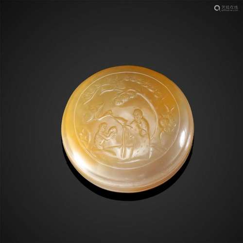 CHINESE AGATE LIDDED ROUND BOX