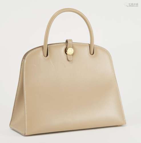 Hermès, Dalvy, sac à main Cuir beige, 20x25 cm